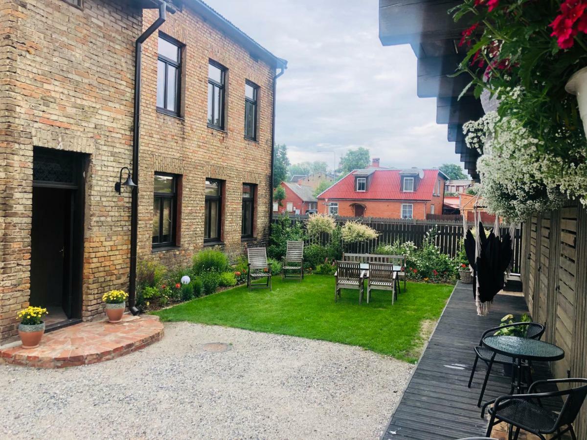 Viesu Nams Stella Ventspils Exterior foto